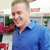 reviewer-image-marek-guzik