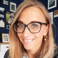 reviewer-image-sandra-jech